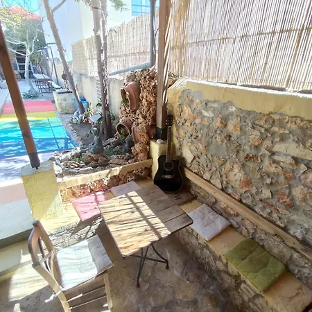 Chania Hostel Youth Хостел *