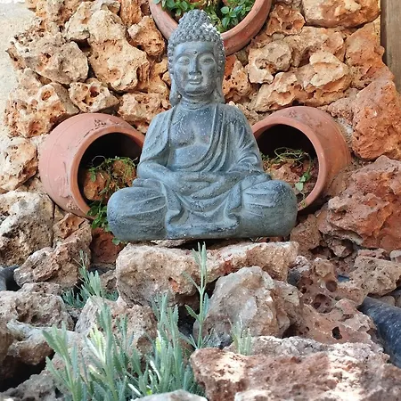 Chania Hostel Youth 18-50 Years Old * Chania (Crete)