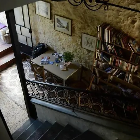 Chania Hostel Youth 18-50 Years Old