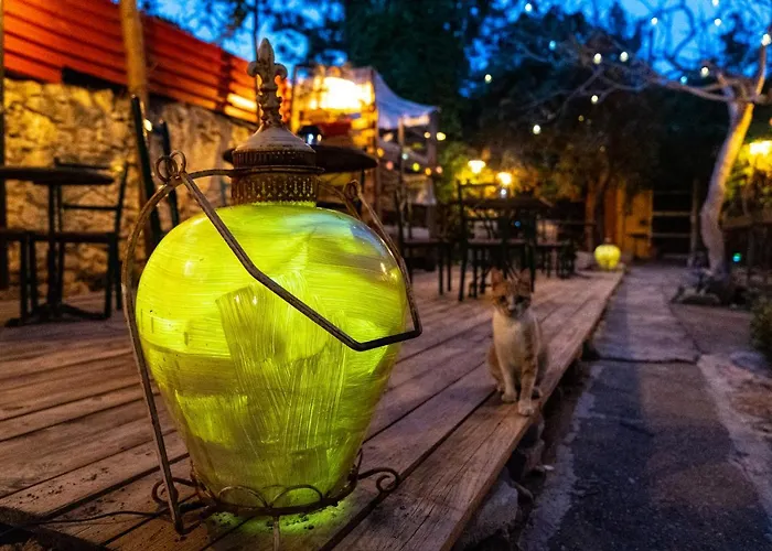 Chania Hostel Youth 18-50